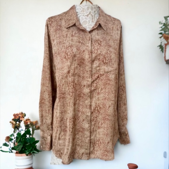 A New Day Snake Print Long Sleeve Blouse - Picture 5 of 14